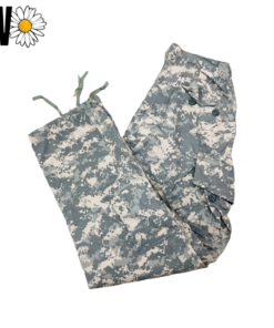 Alternative view of Mix de ropa militar 9,5€/Kg