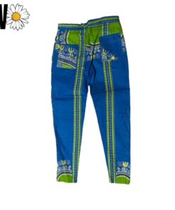 Alternative view of Lote mixto de 19 prendas étnicas de 6,9kg