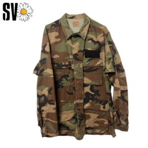 Lote de 13 chaquetas militares de 9kg