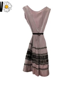 Alternative view of Lote de 10 vestidos de 3,7kg